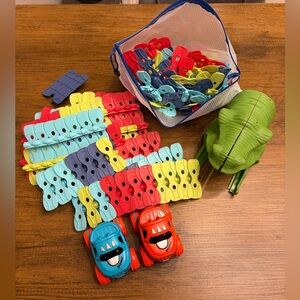 Flexible, Snap Together Race Track With Motorized Cars